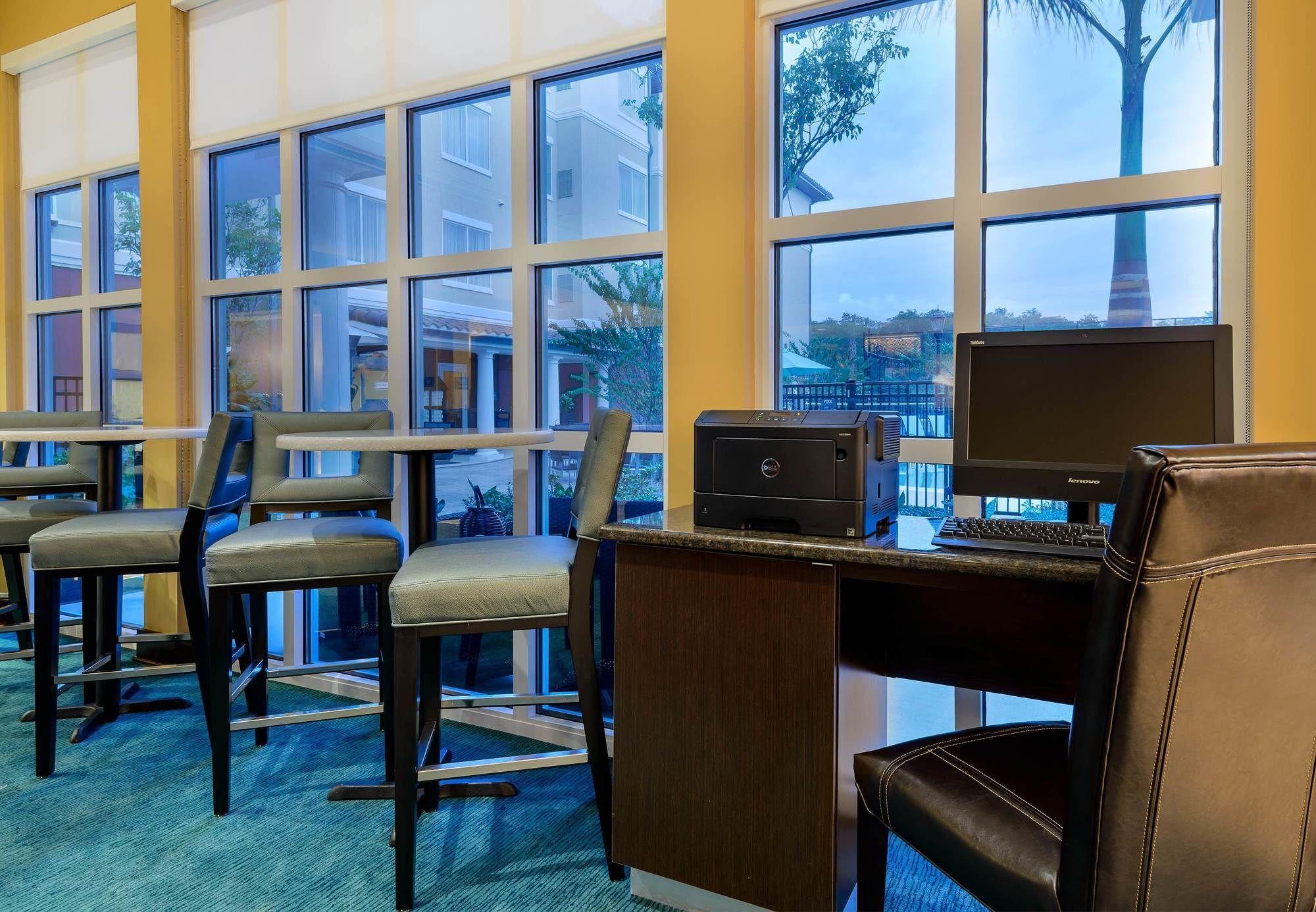 Residence Inn By Marriott Fort Myers At I-75 And Gulf Coast Town Center Estero Bagian luar foto